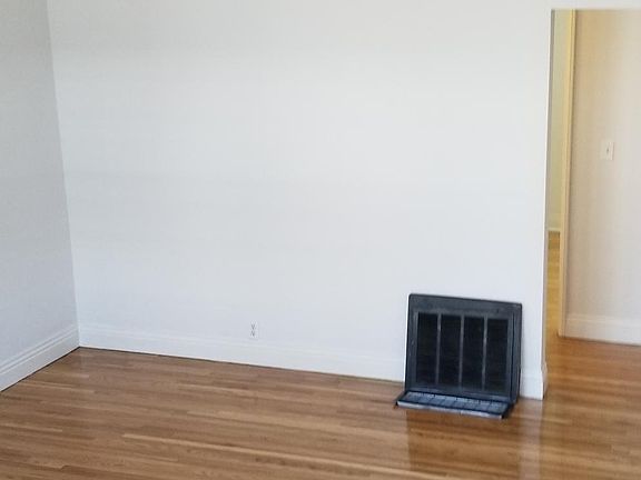 5th image of 4120 E 1st St