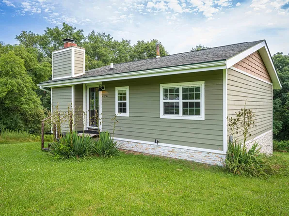 4A136 Gatling Ct, Apple River, IL 61001