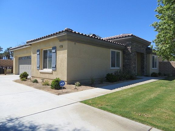 4th image of 49179 Cochran Dr