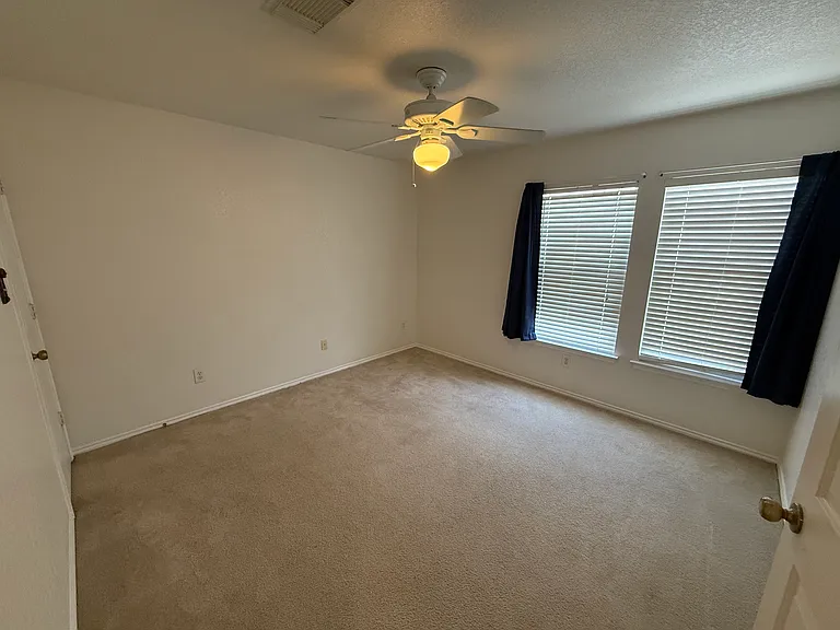 10838 Larson Cavern — Photo 35