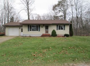 1923 Elmwood Ave, Gaylord, MI 49735