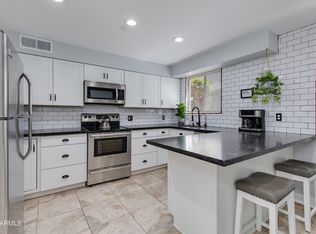 4131 E Camelback Rd #40, Phoenix, AZ 85018