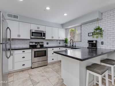 4131 E Camelback Rd #40, Phoenix, AZ, 85018