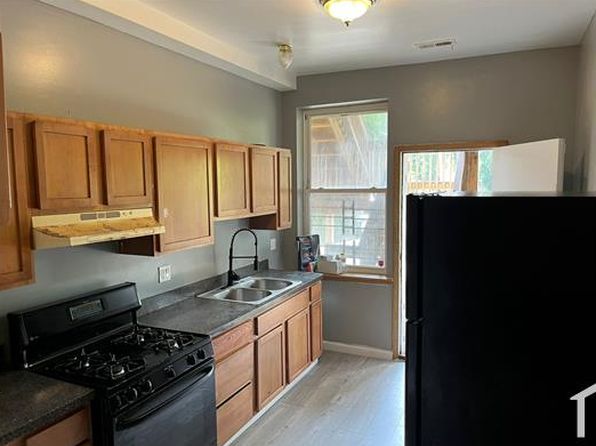 4356 S Lake Park Ave #1N