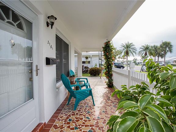 5th image of 3741 Mainlands Blvd N #3