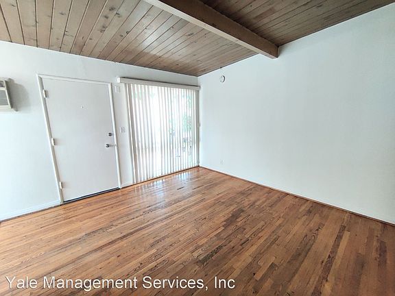 3rd image of 1138 E Elk Ave APT 7