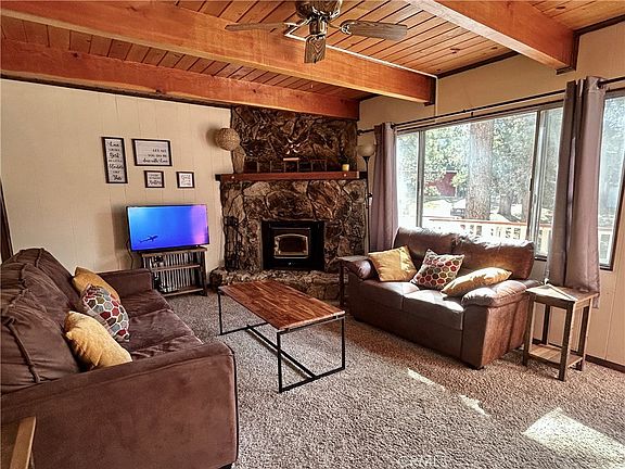 5th image of 42806 Cougar Rd