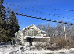 3 Agawam Ln, Altamont, NY 12009