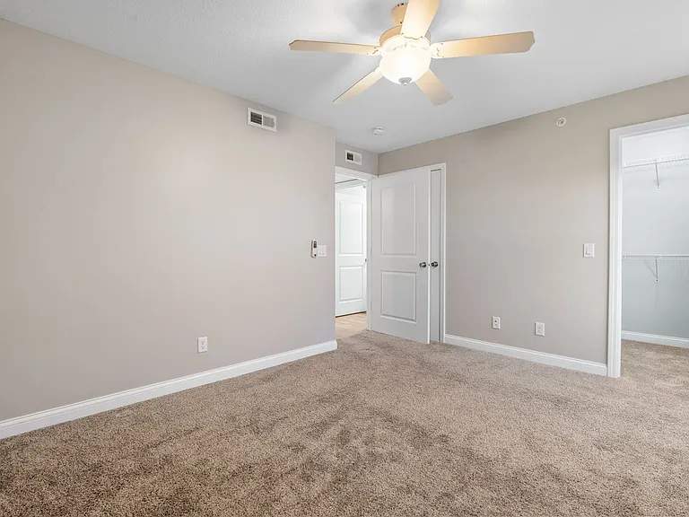 5113 Devils Glen Rd #217 — Photo 17