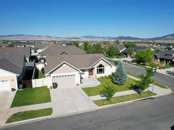 3490 Blackhawk St, Helena, MT 59602