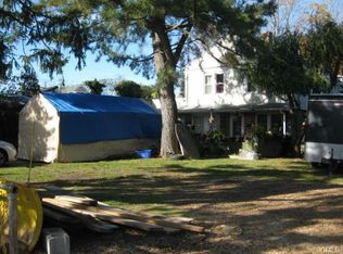 1 Tito Ct, Norwalk, CT 06854