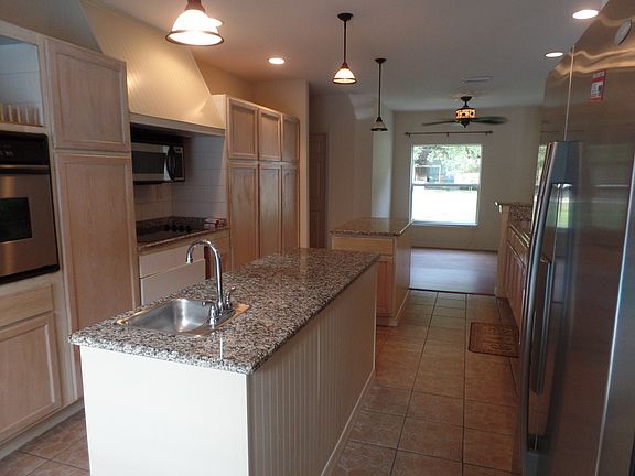 5th image of 11560 SE 60th Ave