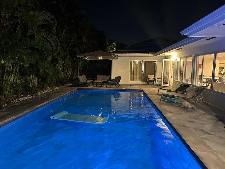 2020 Coral Reef Dr — Photo 31