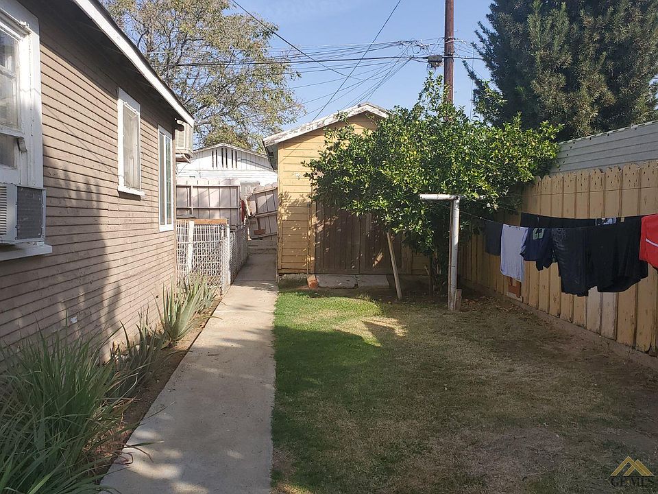2nd image of 108 Moneta Ave