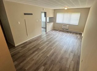 8729 Sieloff Dr APT B, Hazelwood, MO 63042
