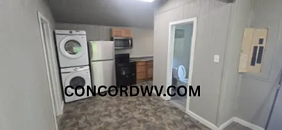 207 Burch St — Photo 8