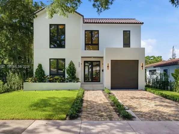 555 Catalonia Ave, Coral Gables, FL 33134