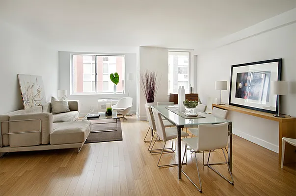 Sold by BLU Real Estate | media 17