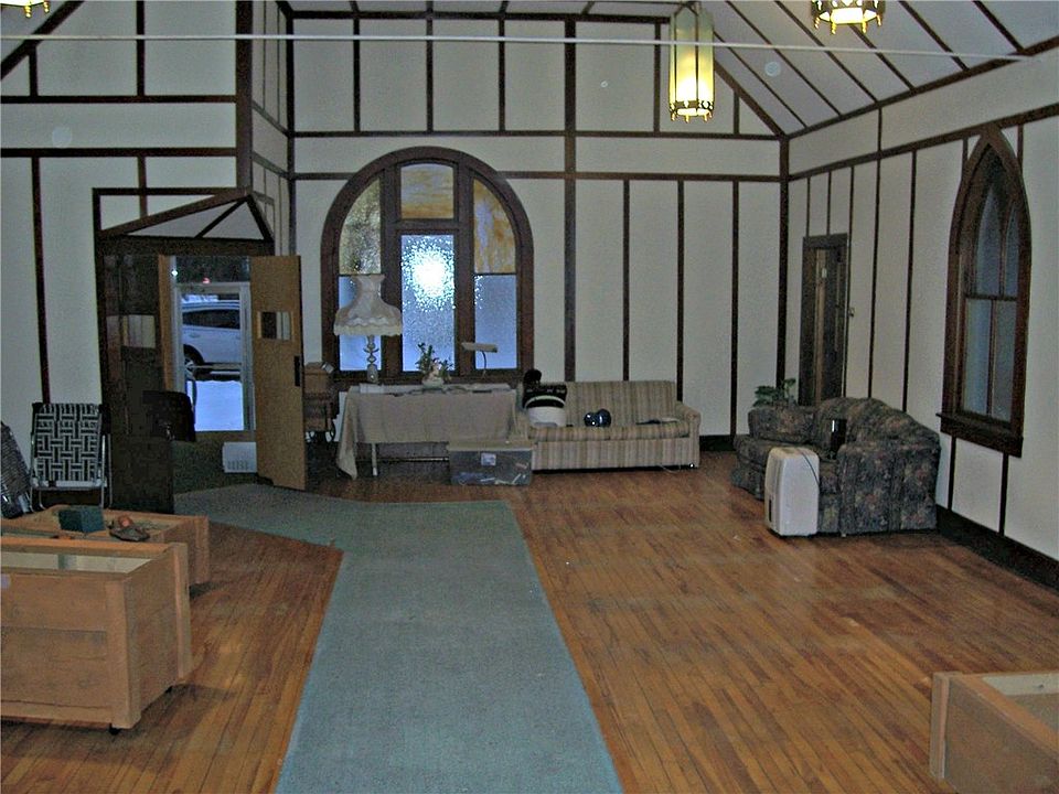2nd image of 12298 Heffelfinger Street