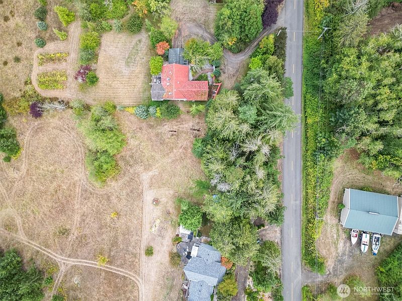 5th image of 9999 Old Gardiner Road