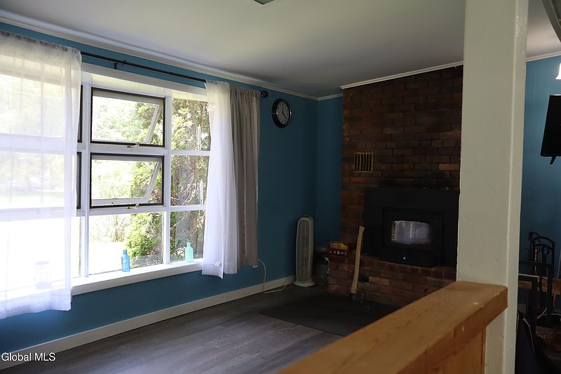 5th image of 103 Seven Oaks Rd Road
