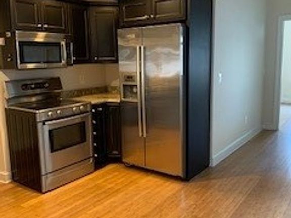 2nd image of 19-21 Randall St #B