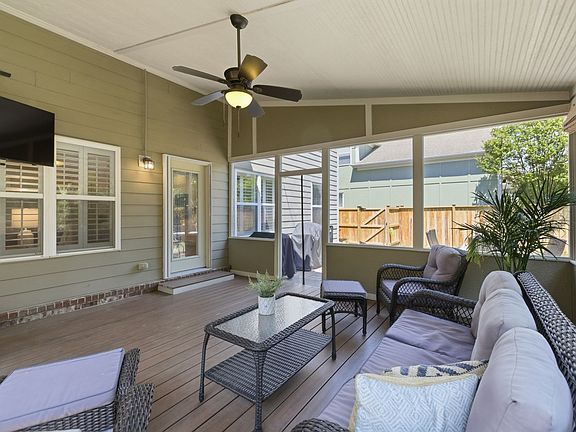3rd image of 8037 Canonbury Dr