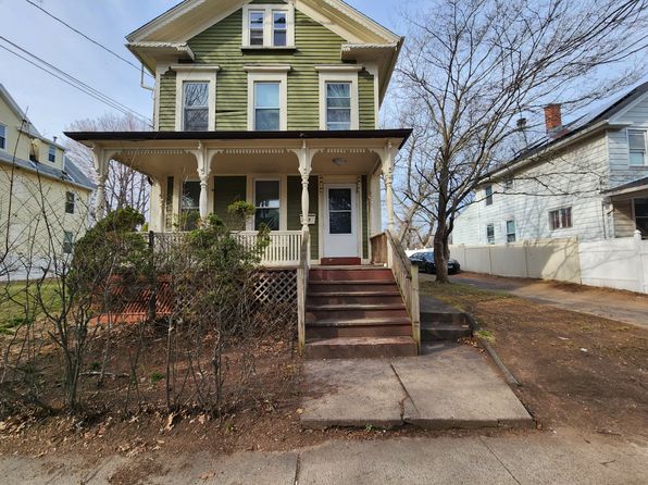 317 Bassett St