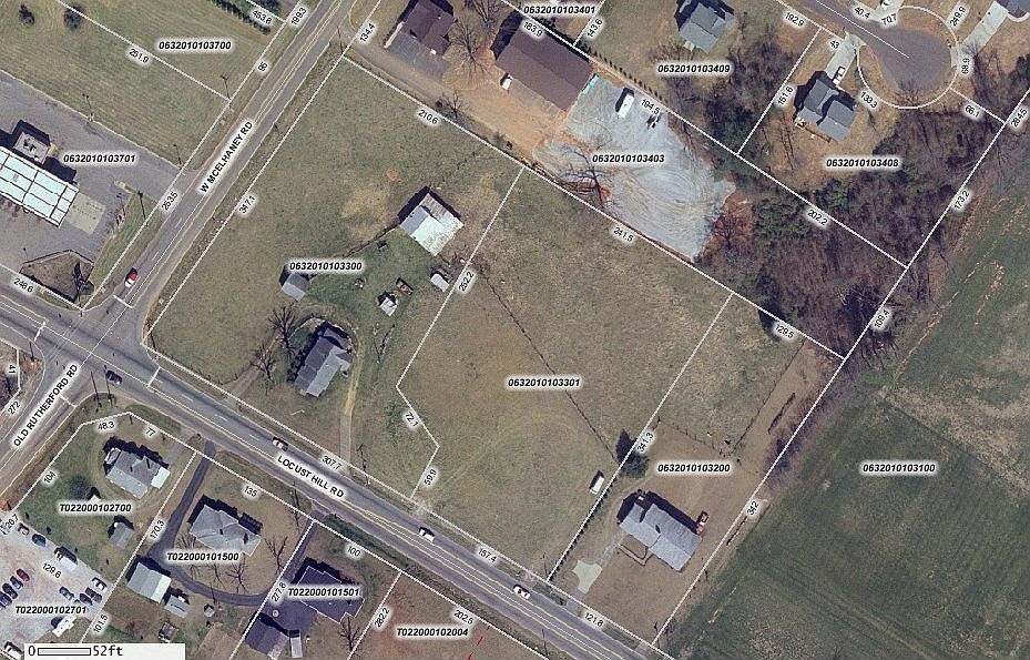 2nd image of 2542 Locust Hill Rd