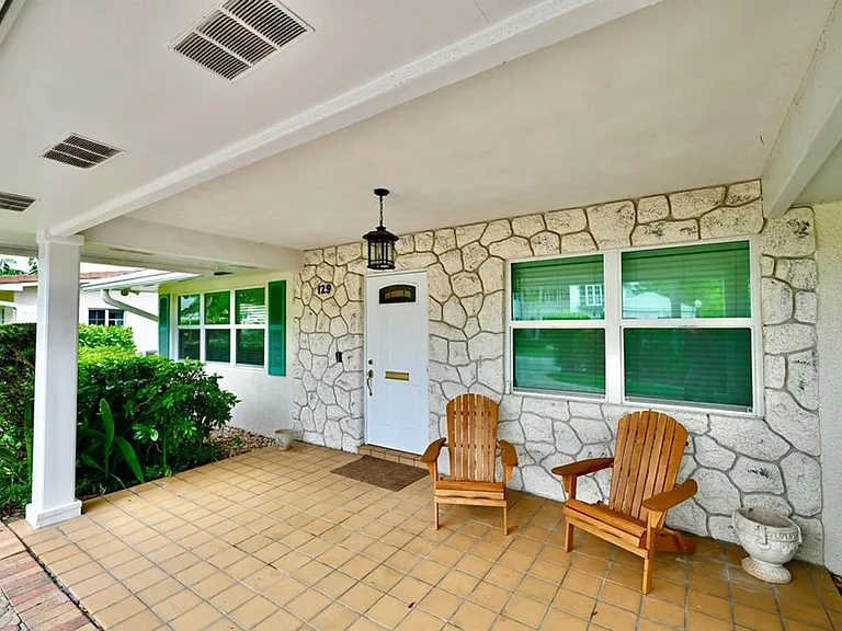 129 Alhambra Pl — Photo 11