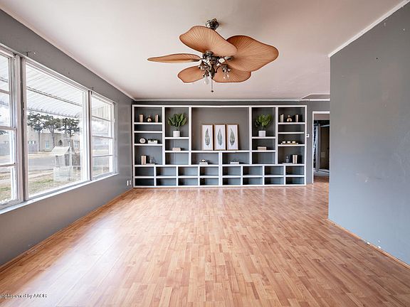 3rd image of 3308 W 10th Ave