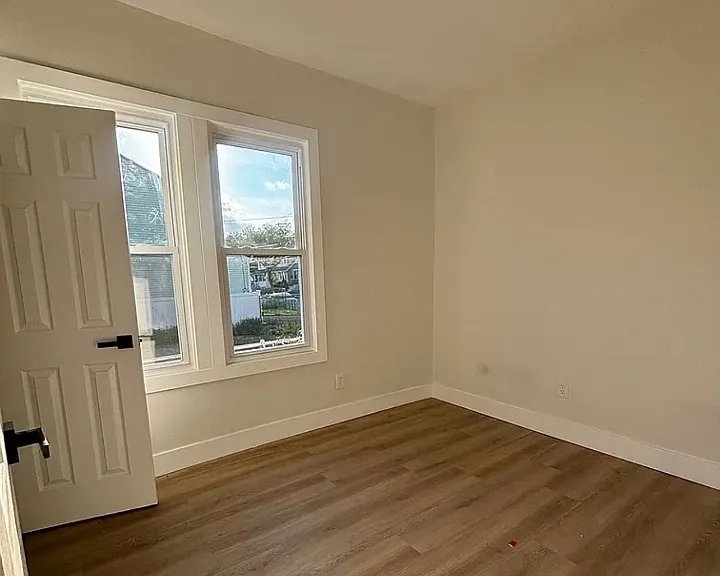 49-51 Rosehill Pl #1L — Photo 7