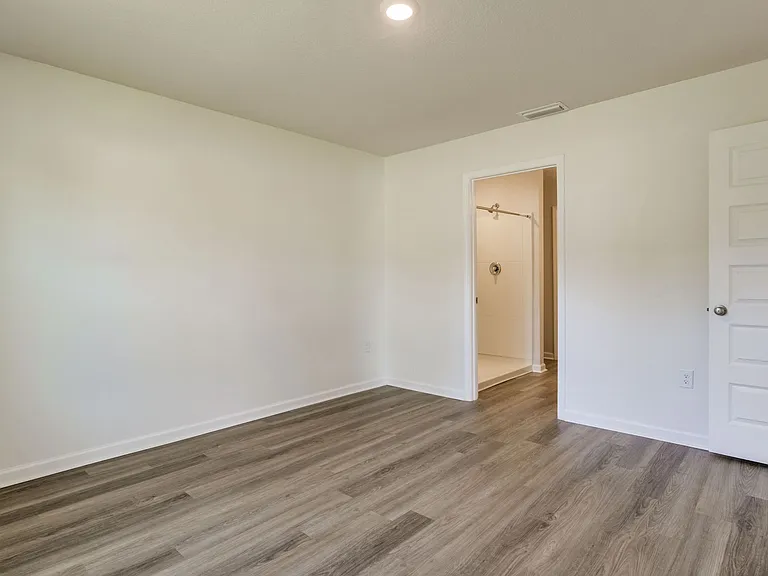 2528 Sutton Place Dr — Photo 45