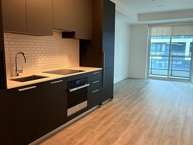 65 Broadway Ave #2210 — Photo 2