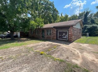 522 W Highland St, Tecumseh, OK 74873