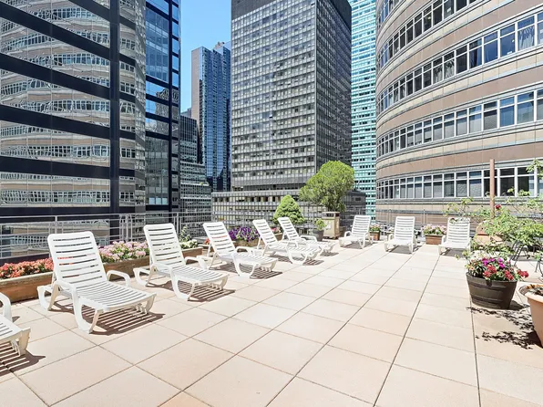 211 East 53rd Street 14A image 12 of 13