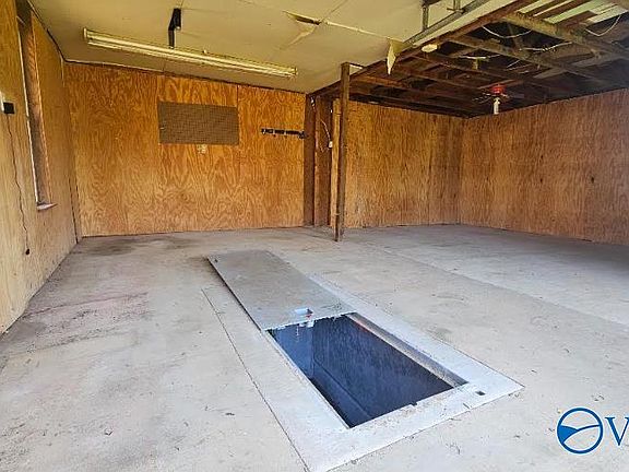 3rd image of 345 Luke Hicks Rd