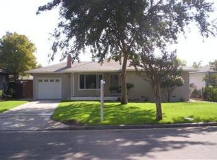 1236 E Buckingham Way, Fresno, CA 93704