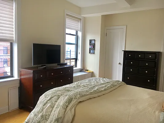 Rented by JMG Properties | media 31