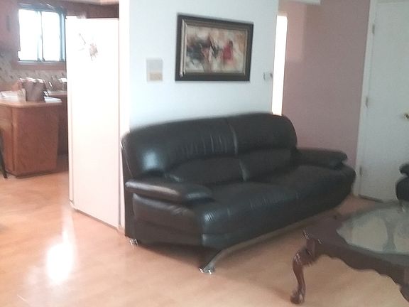 4th image of 6015 S Archer Ave Unit 3S