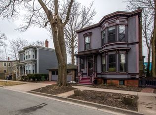 5672 Rhuland St, Halifax, NS B3H1M1