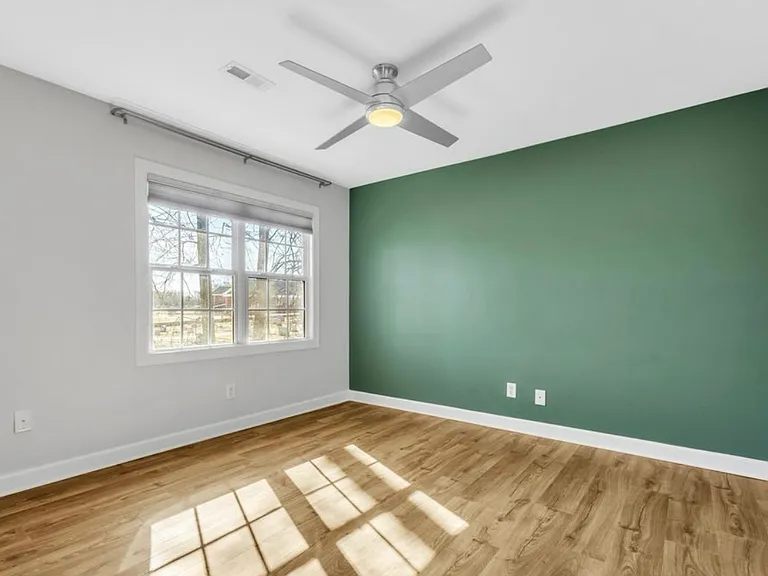 39 Ruby Bay Ln — Photo 3