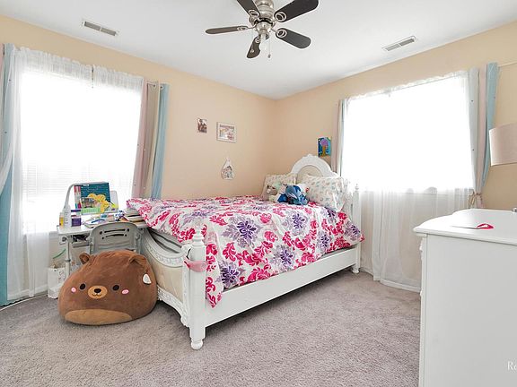 3rd image of 3097 Impressions Dr