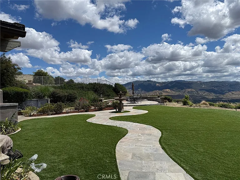 22720 High Tree Cir — Photo 35