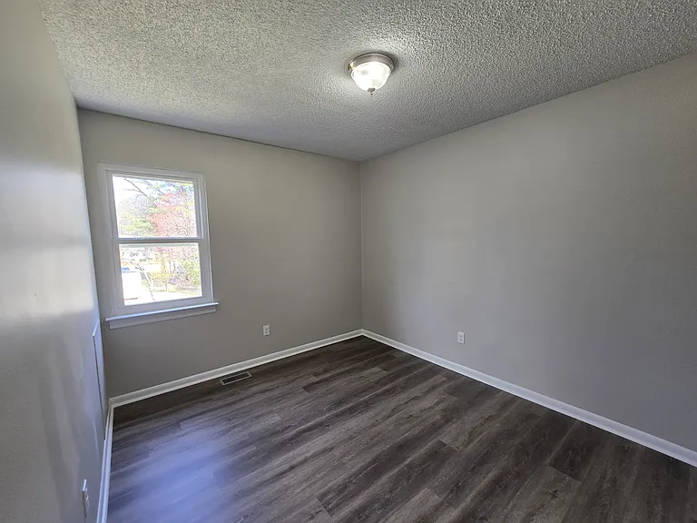 1600 Porters Mill Ter — Photo 28