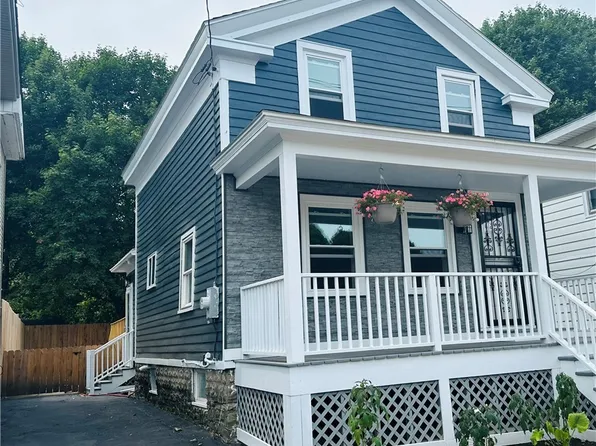 246 W 5th St, Oswego, NY 13126