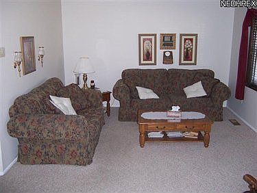 5th image of 6870 Byron Dr