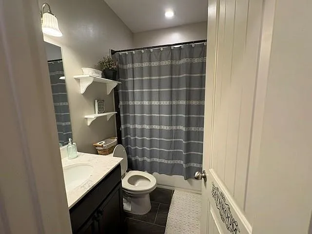 7856 Country Lake Dr — Photo 9