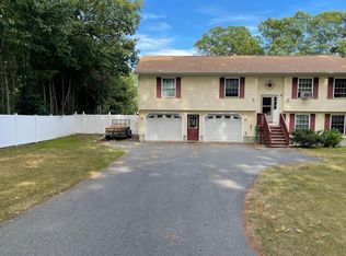 27 True Rd, Seabrook, NH 03874