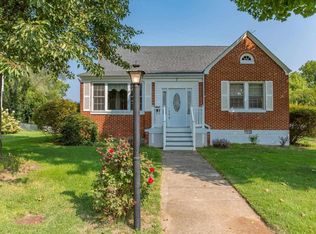 7 Bartlett Ave, Luray, VA 22835